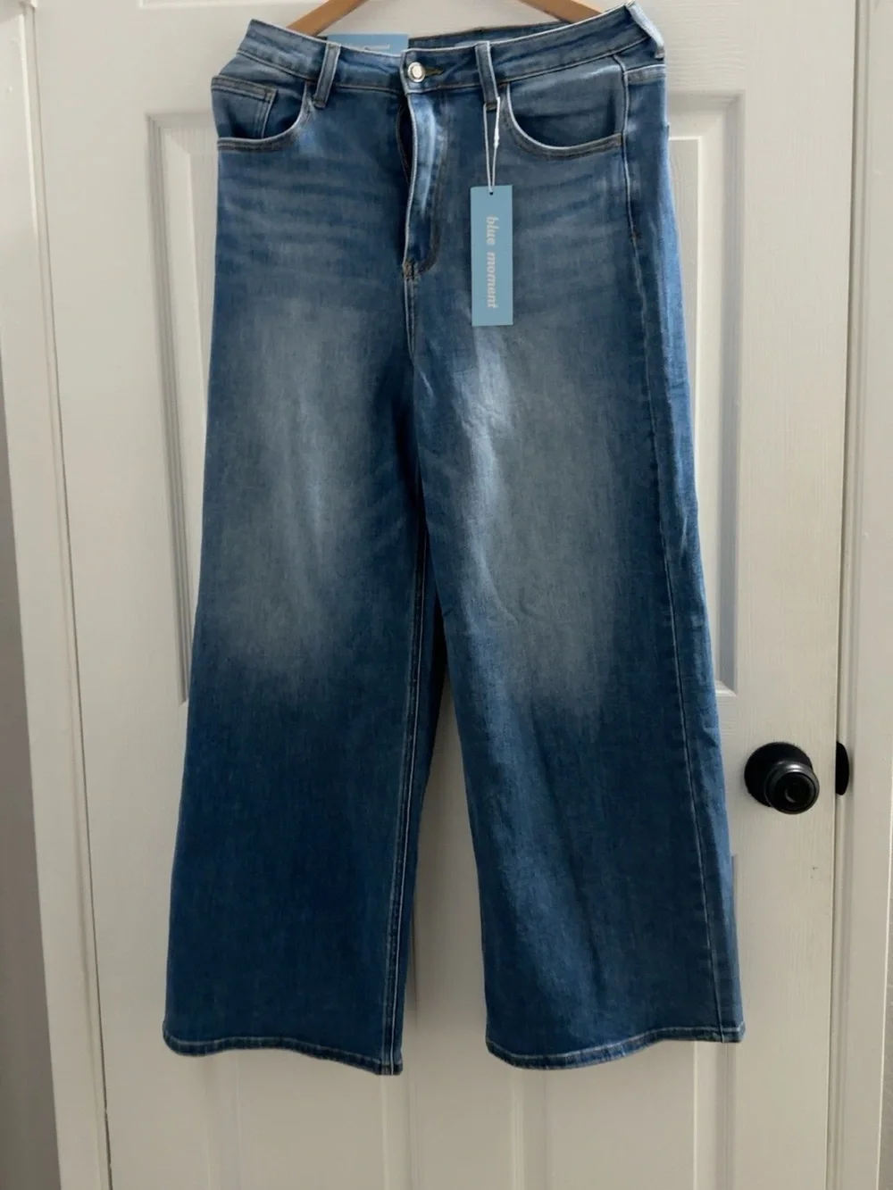 Women's Wide-Leg Blue Jeans